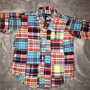 Polo shirt sleeve button up